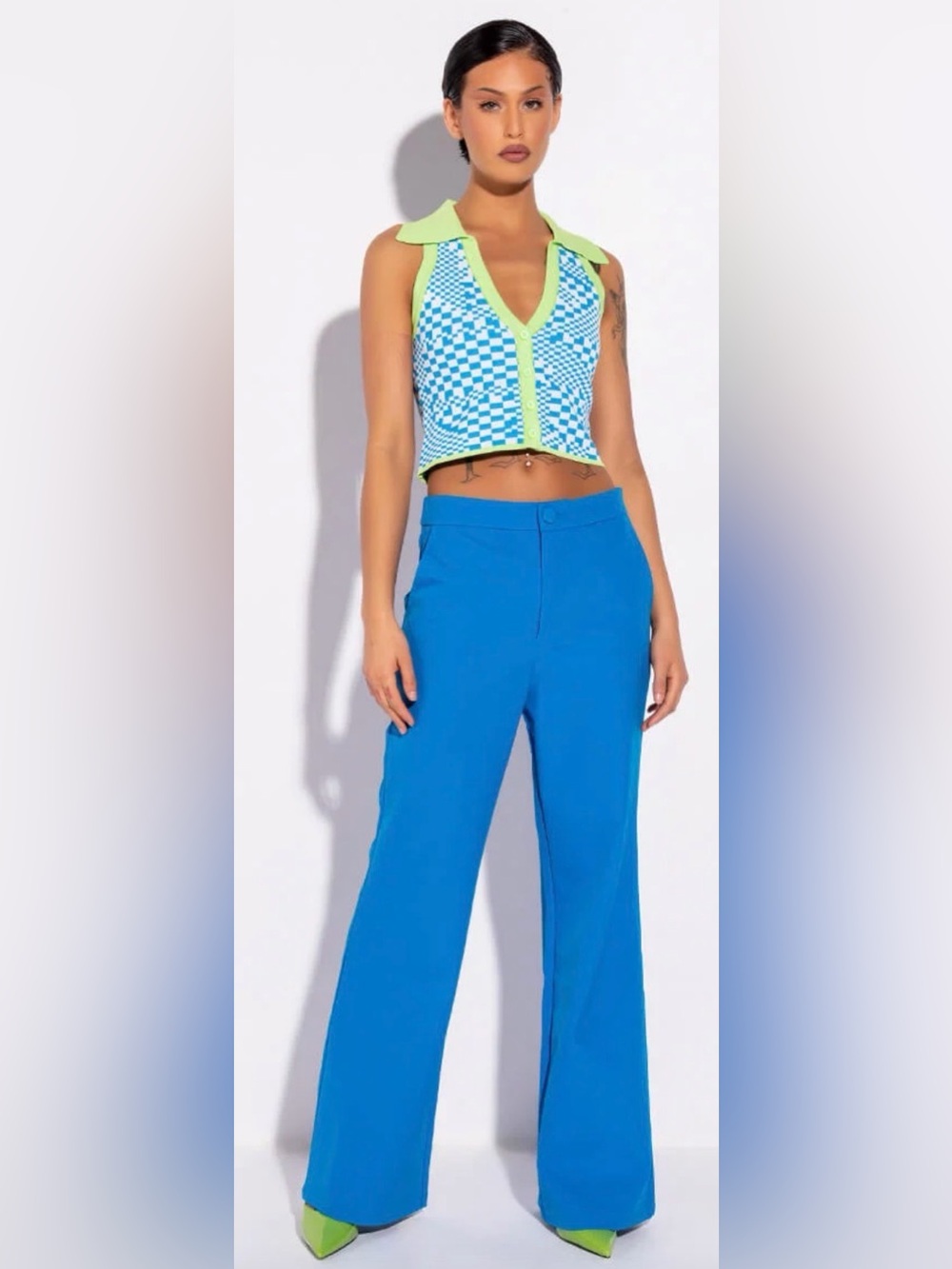 Akira cropped collard top